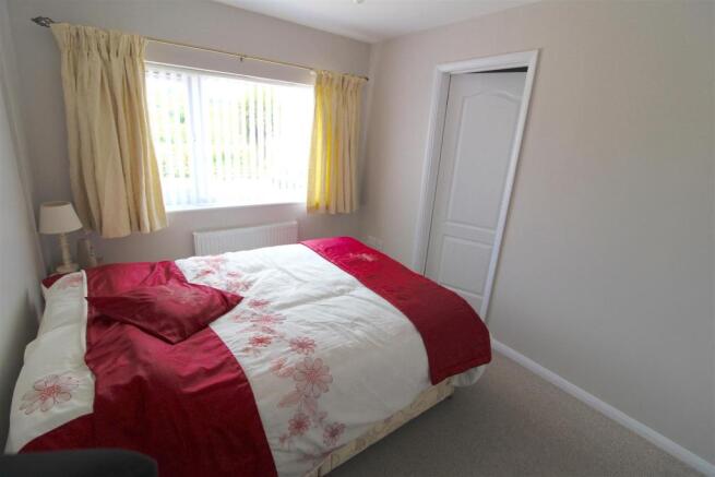 Bed 3.jpg