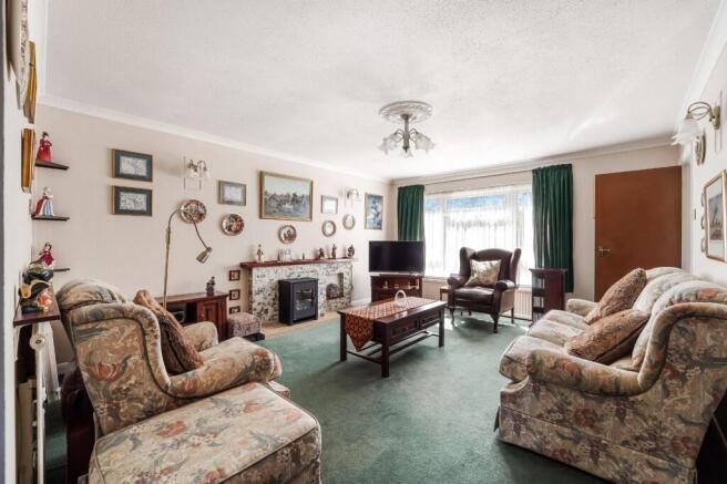 Chessington Road, Ewell, KT19 photo 2