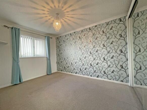 Crownhill Road 157 Bed 1.jpg
