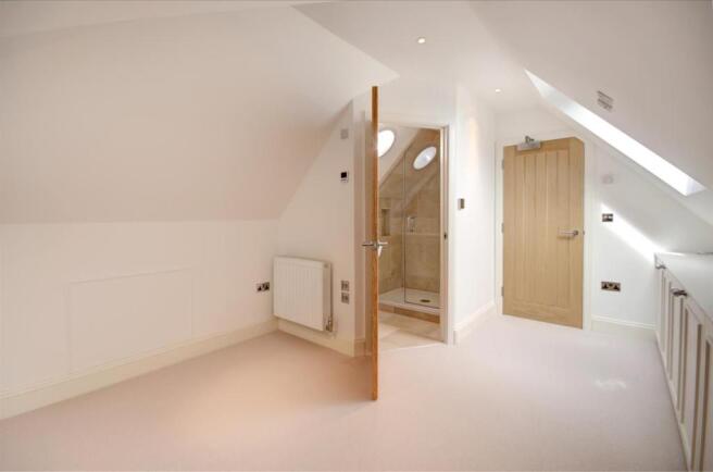 Bedroom 2.jpg