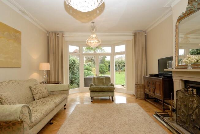 Drawing room.