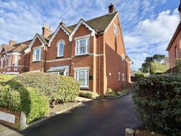 5, 21 Tudor Court, Tudor Road, Broadstone BH18 8AP