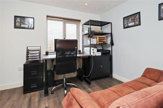 Bedroom 2 Pic 1