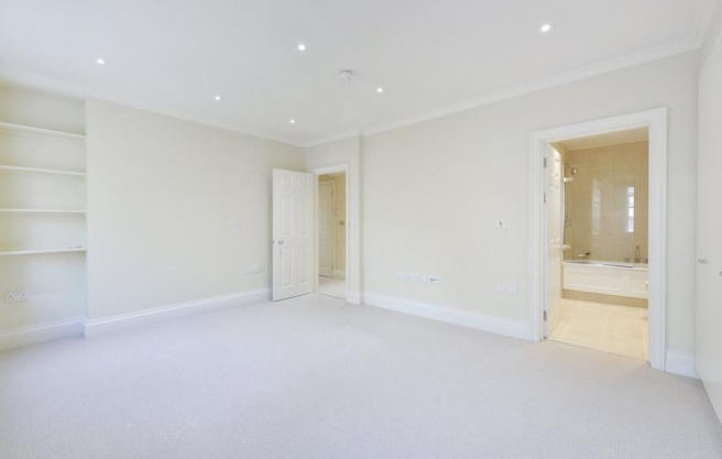 15 wellington court 5 25.02 .png