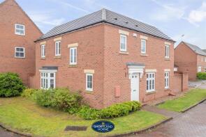 8, Niagara Close, Coventry CV4 9WF