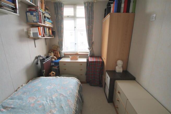 Bed 3 2.JPG