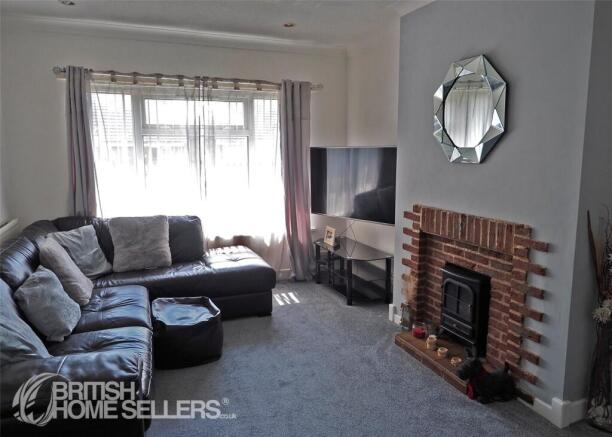 2 bed Bungalow for sale Image 4