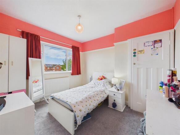 3 bed Semi-Detached for sale Image 7