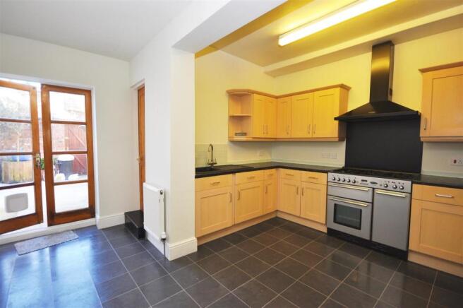 KITCHEN DINER