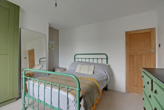 Bedroom 1 (Double)