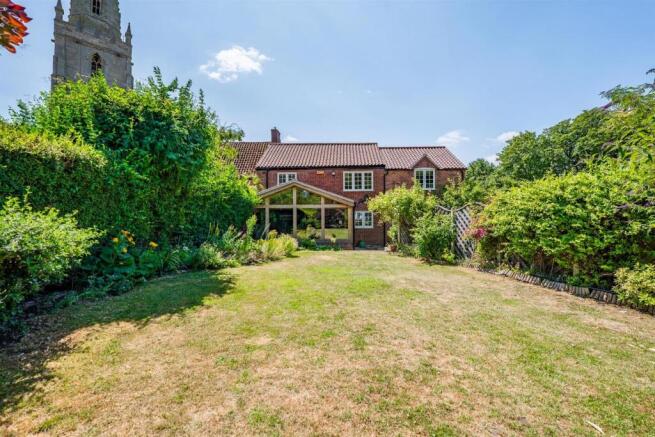 Riverside Cottage-11.jpg