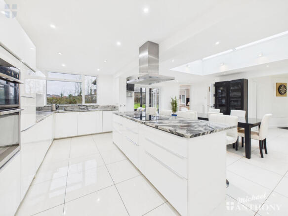 3855adcfd8cb4171ac30f190e48dd0cc_80_CAM03852G0-PR0