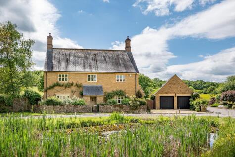 Plum Orchard, Nether Compton, Sherborne, Dorset DT9