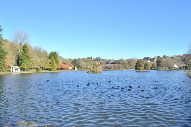 Boating Lake nearby.JPG