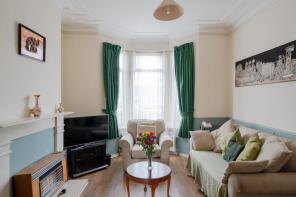 64, Davies Lane, Leytonstone E11 3DR