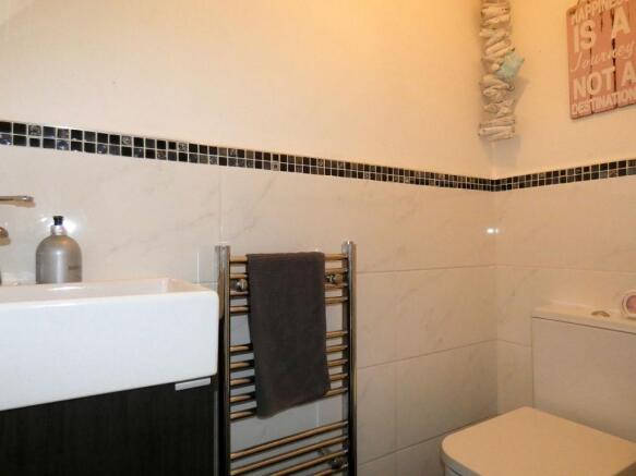 Ground Floor Cloakroom/Wc