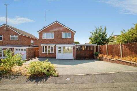 Amber Grove, Alfreton