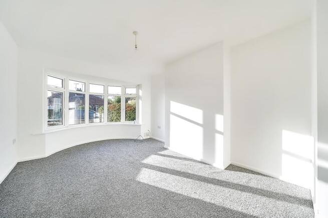 3 Heather Bank - Living Room