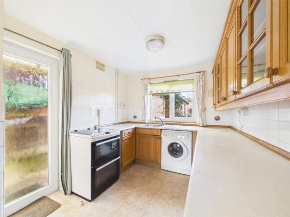 John Daniels Way, Churchdown, Gloucester, Gloucestershire, GL3 photo 4