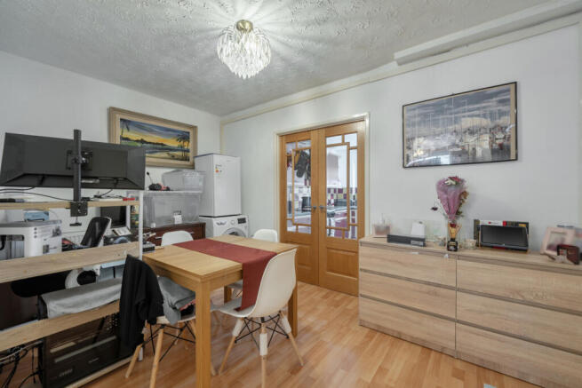 1422268-12-69aad1...