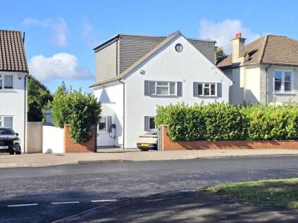 Upper Highway, Kings Langley