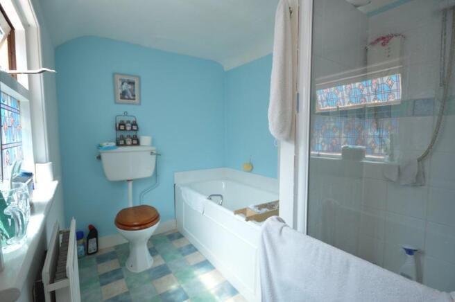Photo 8