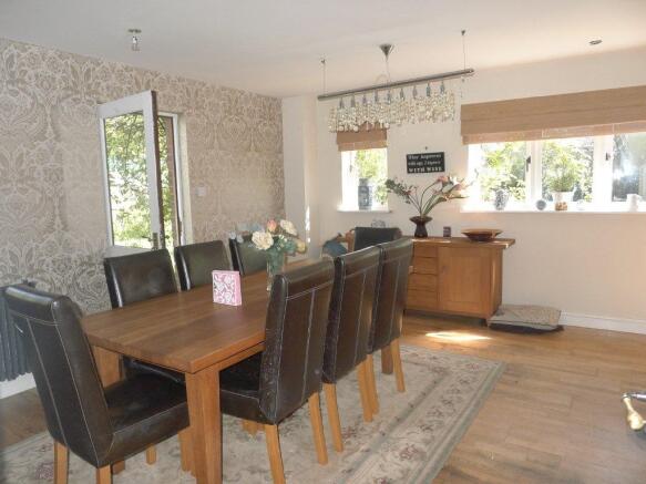 Kitchen/Dining/Famil