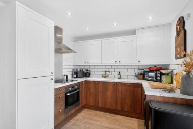 3 bed House for sale Image 7