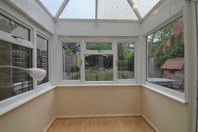 GARDEN ROOM