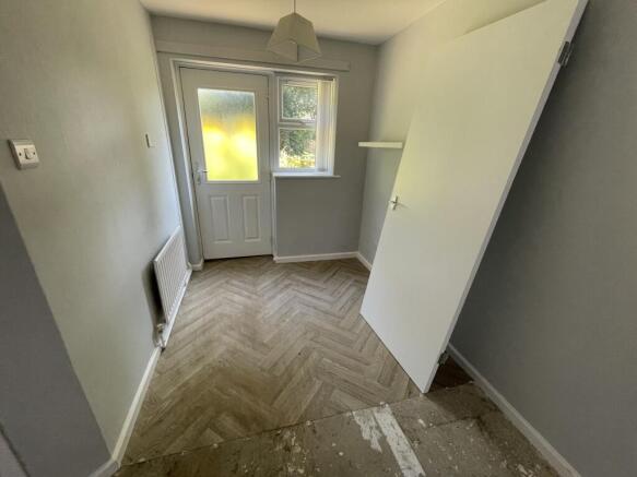 16 High Poplars, Bradford, West Yorkshire BD2 1NG photo 4