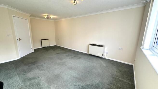Lounge.jpg