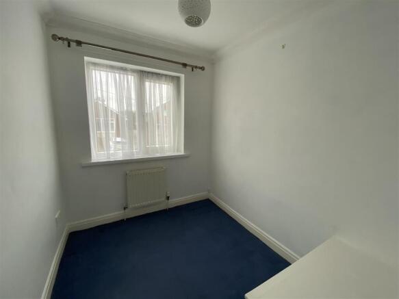 Bedroom no.3 front:
