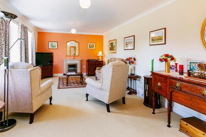 3 bed Bungalow for sale Image 10