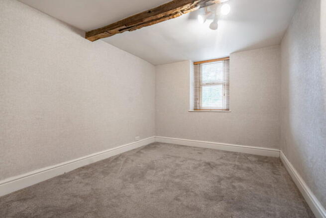 4 bed Terraced for sale Image 12