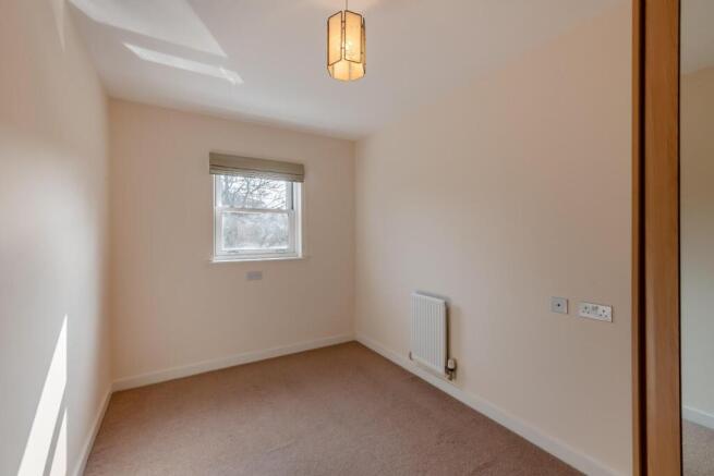 8639579-interior16.jpg