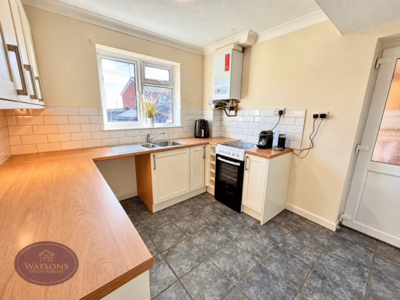 Blue Bell Close, Underwood, Nottingham, NG16 photo 4