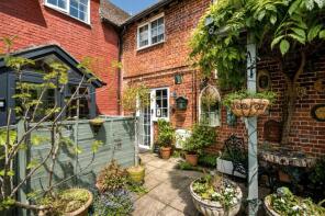 10, Leighton Home Farm Court, Wellhead Lane, Westbury BA13 3PT