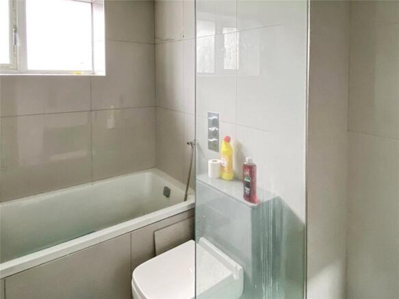 2 bed Bungalow for sale Image 8