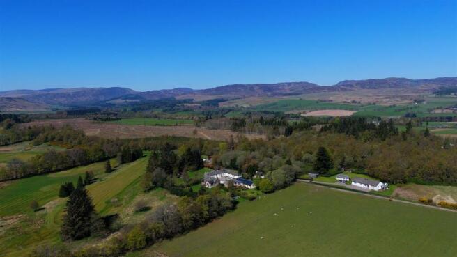 DJI_20260429114741_0150_D.00_00_04_10.Still007.jpg