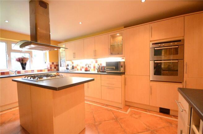 Kitchen 1a