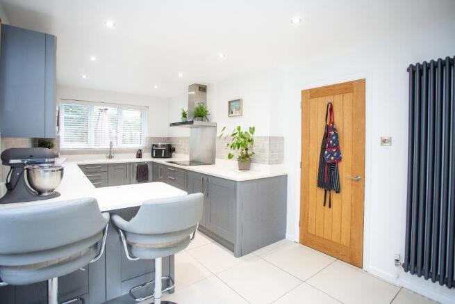 Elm Way, Heathfield, East Sussex, TN21 8YH photo 4