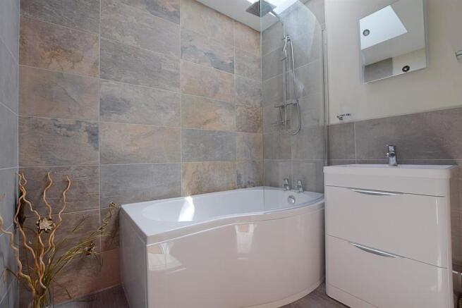 Ensuite Shower Room