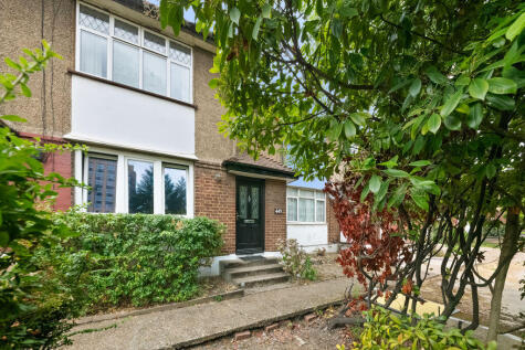 Oldfield Lane North, Greenford