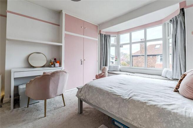 3 bed Semi-Detached for sale Image 9