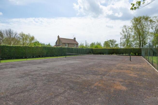 Tennis court