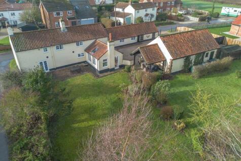 London Street, Whissonsett, NR20