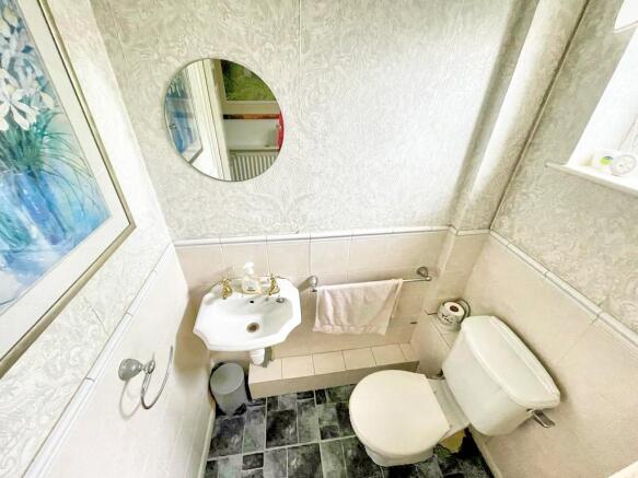 Cloakroom W/C
