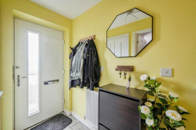 3 bed Semi-Detached for sale Image 11