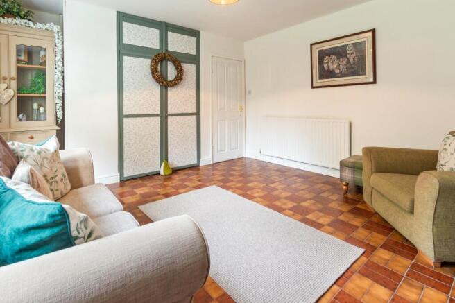 Office/Bedroom 4