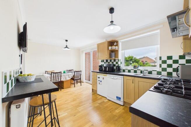 Kitchen/ Diner